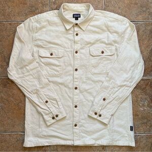 Patagonia Men’s Organic Cotton Midweight Fjord Flannel Shirt